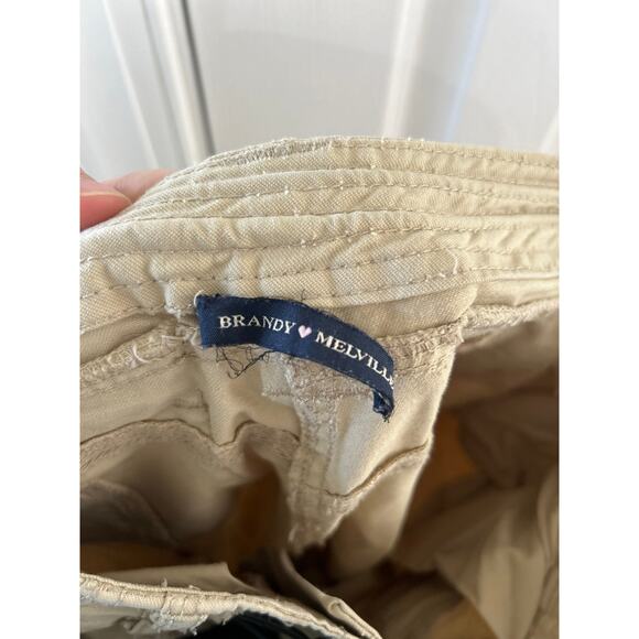 Brandy Melville Tan Khaki Y2K Relaxed Fit Cargo Pants - Picture 5 of 6